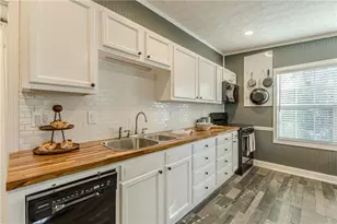 3297 College St, College Park, GA 30337 - Photo 13