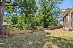 333 Ohm Ave, Scottdale, GA 30079 - Photo 37