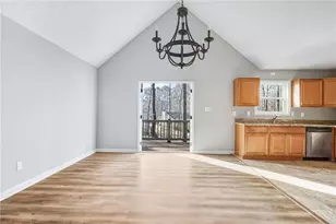 5825 Stonehaven Dr NW, Kennesaw, GA 30152 - Photo 11