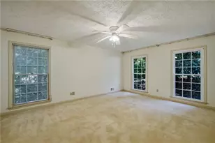 2562 River Knoll Dr SW, Lilburn, GA 30047 - Photo 19
