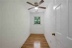 2562 River Knoll Dr SW, Lilburn, GA 30047 - Photo 33