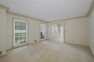 2562 River Knoll Dr SW, Lilburn, GA 30047 - Photo 5