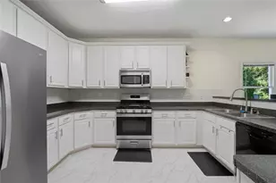 6874 Deer Creek Trce, Stone Mountain, GA 30087 - Photo 23
