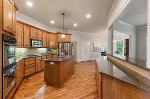 525 Big Bend Trail, Sugar Hill, GA 30518 - Photo 3