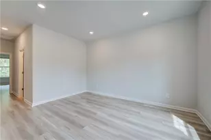 112 Haverling Pass, Hampton, GA 30228 - Photo 5