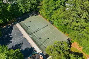 8 Willow Glen NE, Atlanta, GA 30342 - Photo 49