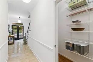 8 Willow Glen NE, Atlanta, GA 30342 - Photo 25