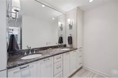 8 Willow Glen NE, Atlanta, GA 30342 - Photo 25