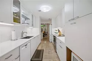 8 Willow Glen NE, Atlanta, GA 30342 - Photo 19