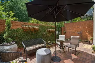 8 Willow Glen NE, Atlanta, GA 30342 - Photo 5