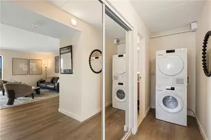 2460 Peachtree Road NE, Atlanta, GA 30305 - Photo 23
