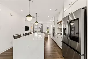 6589 Beacon Dr, Sandy Springs, GA 30328 - Photo 11