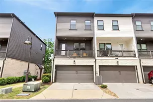 6589 Beacon Dr, Sandy Springs, GA 30328 - Photo 29