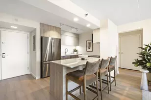 2460 Peachtree Road NE, Atlanta, GA 30305 - Photo 3