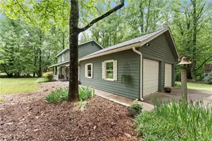 409 Pine Lake Dr, Cumming, GA 30040 - Photo 37