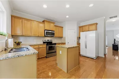 1524 Liberty Parkway NW, Atlanta, GA 30318 - Photo 7