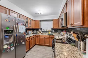 1119 Riverbend Club Dr SE, Atlanta, GA 30339 - Photo 13