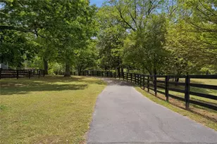 5356 Settles Bridge Rd, Suwanee, GA 30024 - Photo 53