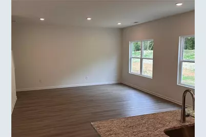 121 Stonecreek Avenue, Rockmart, GA 30153 - Photo 3