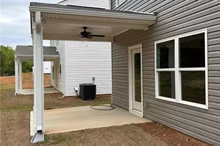 121 Stonecreek Ave, Rockmart, GA 30153 - Photo 5
