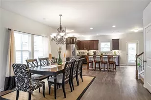 642 Royal Crest Ct, Canton, GA 30115 - Photo 7