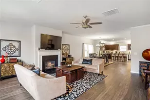 642 Royal Crest Ct, Canton, GA 30115 - Photo 9