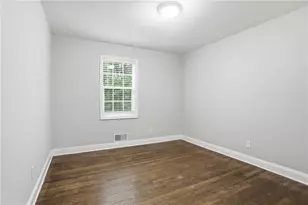 2590 McGlynn Dr, Decatur, GA 30034 - Photo 17
