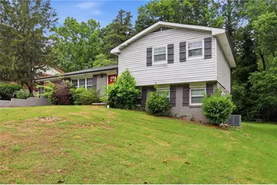 2590 McGlynn Drive, Decatur, GA 30034 - Photo 3