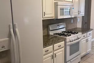 2075 Monroe Dr, Alpharetta, GA 30004 - Photo 5