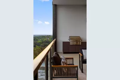 2425 Peachtree Road NE #1705, Atlanta, GA 30305 - Photo 59