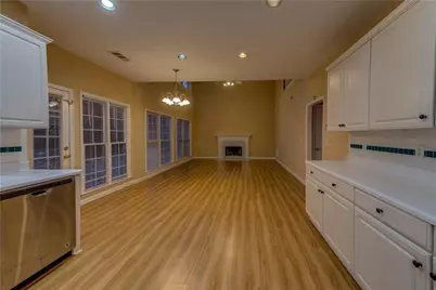 1429 Oglethorpe Drive, Suwanee, GA 30024 - Photo 7