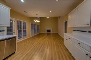 1429 Oglethorpe Dr, Suwanee, GA 30024 - Photo 7