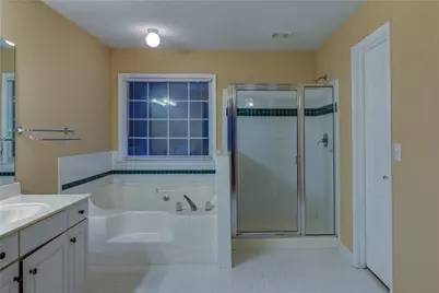 1429 Oglethorpe Drive, Suwanee, GA 30024 - Photo 11