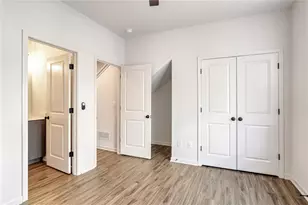 906 Brees Ct, Atlanta, GA 30318 - Photo 13