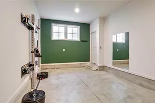 906 Brees Ct, Atlanta, GA 30318 - Photo 19