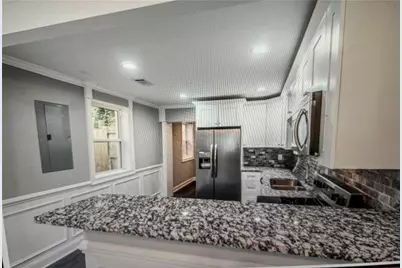 1375 Graymont Drive SW, Atlanta, GA 30310 - Photo 11
