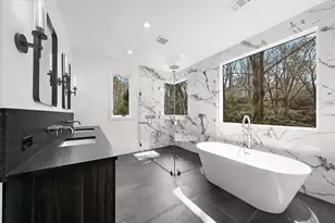 942 Peachtree Battle Cir NW, Atlanta, GA 30327 - Photo 39