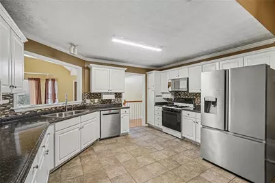 4922 Pippin Drive NW, Acworth, GA 30101 - Photo 11