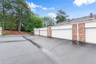 1646 Executive Park Ln NE, Brookhaven, GA 30329 - Photo 39