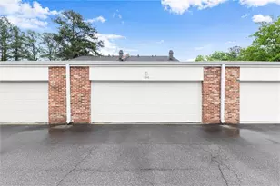 1646 Executive Park Ln NE, Brookhaven, GA 30329 - Photo 37