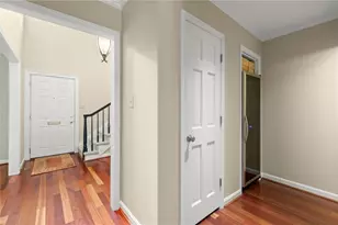 1646 Executive Park Ln NE, Brookhaven, GA 30329 - Photo 23