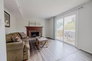 2073 Raintree Pl, Lithonia, GA 30058 - Photo 13