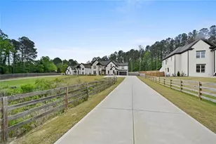 2694 Thompson Mill Rd, Buford, GA 30519 - Photo 3