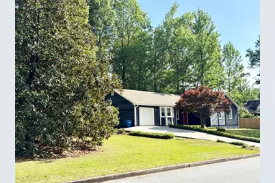 2830 Fox Hall Lane, Atlanta, GA 30349 - Photo 5
