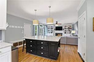 2170 Whittier Pl NW, Atlanta, GA 30318 - Photo 17
