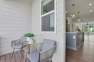 1569 Layton Ln NW, Atlanta, GA 30318 - Photo 11