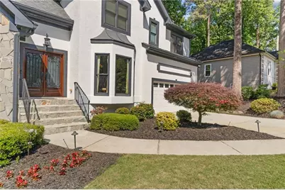 1243 Shyreford Circle, Lawrenceville, GA 30043 - Photo 3