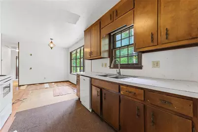 3180 Sandy Plains Road, Marietta, GA 30066 - Photo 7