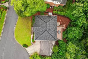 763 Byrnwyck Rd NE, Brookhaven, GA 30319 - Photo 45