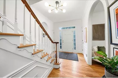 763 Byrnwyck Road NE, Brookhaven, GA 30319 - Photo 3